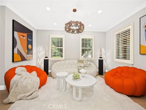 81 Hallmark , Irvine, CA