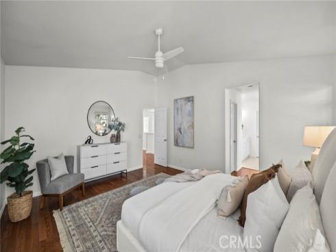 6  Henna  , Irvine, CA