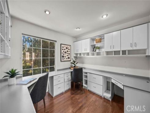 6  Henna  , Irvine, CA