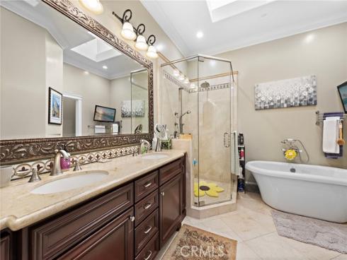 41 Valley 31 , Irvine, CA