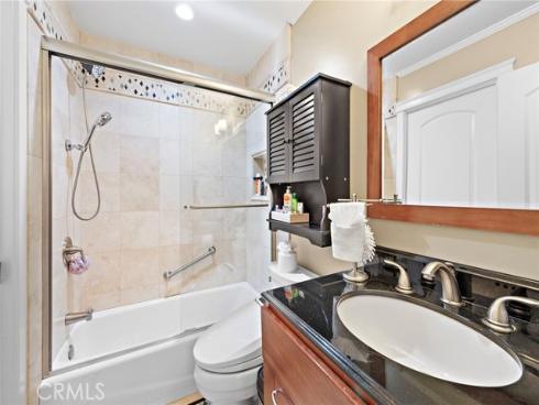 41 Valley 31 , Irvine, CA