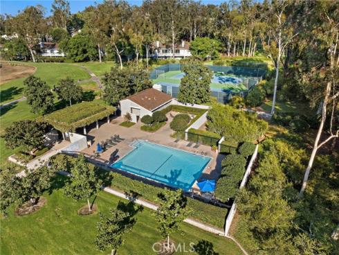 41 Valley 31 , Irvine, CA