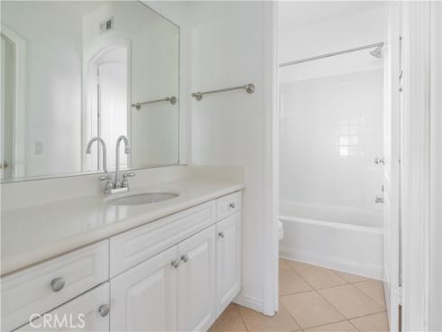 154 Saint James 53 , Irvine, CA