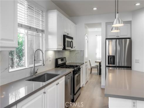 154 Saint James 53 , Irvine, CA