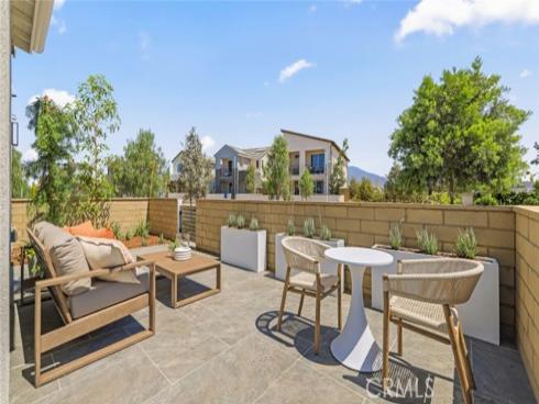 240 Sora , Irvine, CA