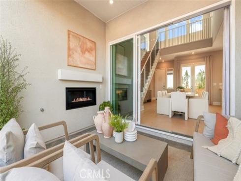 240 Sora , Irvine, CA