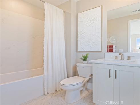 240 Sora , Irvine, CA