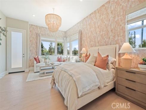 240 Sora , Irvine, CA