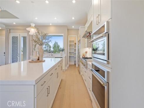 240 Sora , Irvine, CA