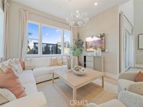 240 Sora , Irvine, CA
