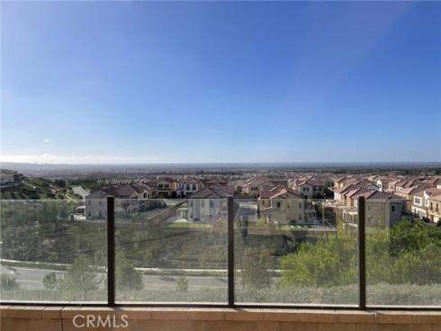 102 Eversedge , Irvine, CA