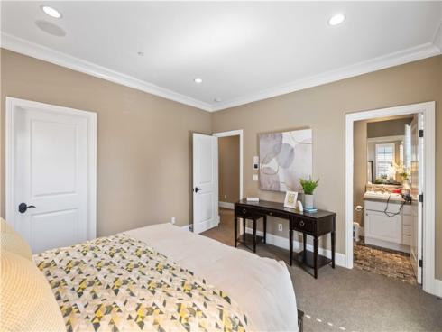 55 Harrison , Irvine, CA