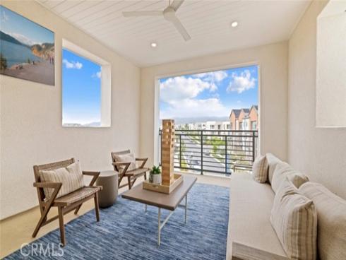 169 Sawbuck , Irvine, CA