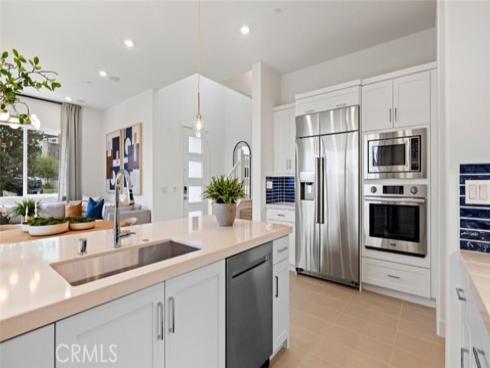 169 Sawbuck , Irvine, CA