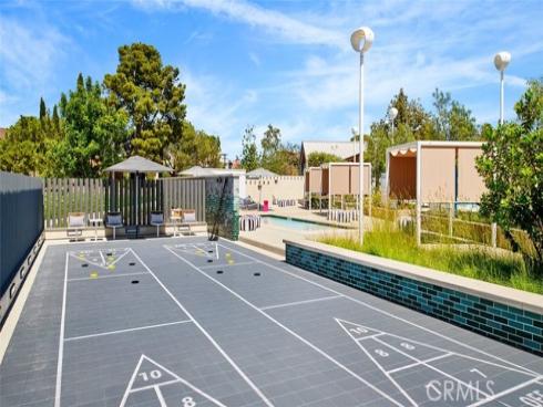 169 Sawbuck , Irvine, CA