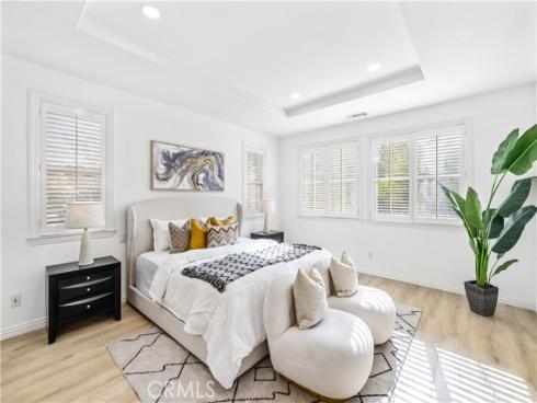 160 Treehouse , Irvine, CA