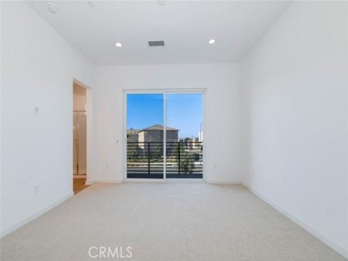 1053 Cadence , Irvine, CA