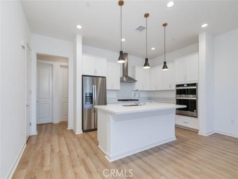 1053 Cadence , Irvine, CA