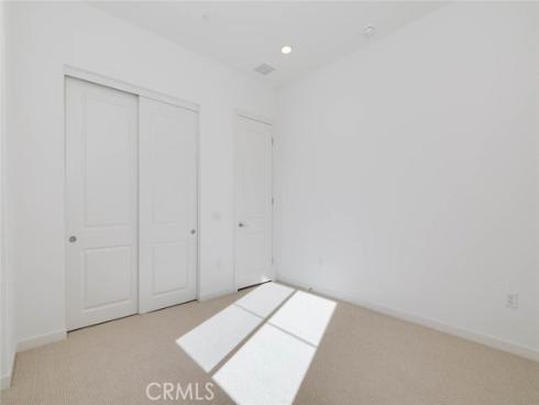 1053 Cadence , Irvine, CA