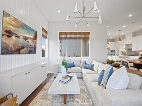 167 Billings , Irvine, CA