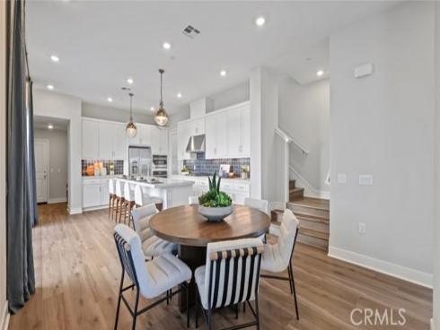 167 Billings , Irvine, CA