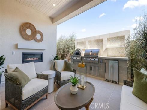 412  Shrike  , Irvine, CA