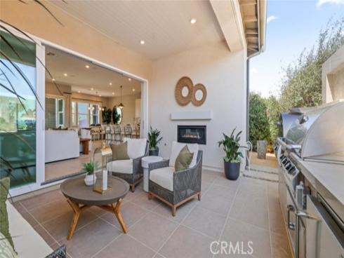 412  Shrike  , Irvine, CA