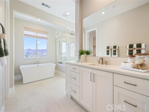 412  Shrike  , Irvine, CA