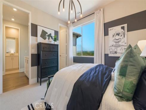 412  Shrike  , Irvine, CA