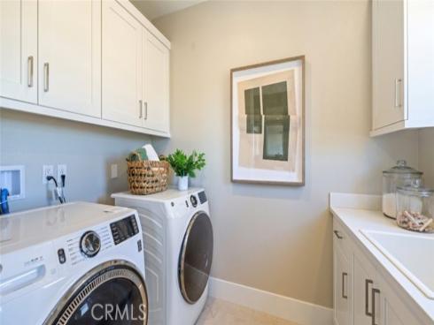 412  Shrike  , Irvine, CA