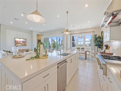 412  Shrike  , Irvine, CA