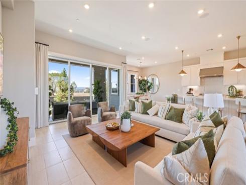 412  Shrike  , Irvine, CA