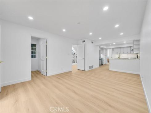 18 Meadowsweet Way, Irvine, CA