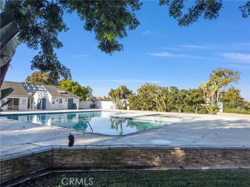 18 Meadowsweet Way, Irvine, CA