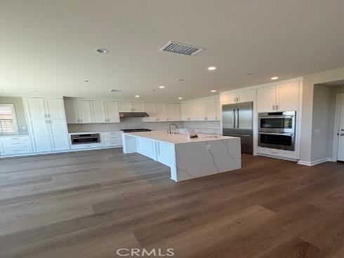 250  Canterbury  , Irvine, CA