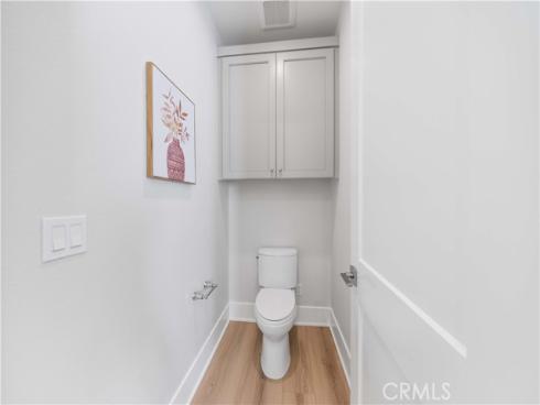 63 Longchamp , Irvine, CA