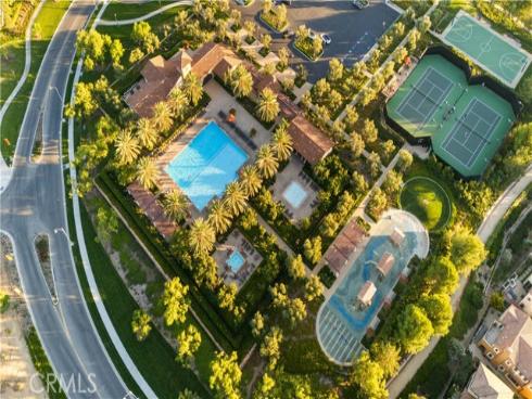 63 Longchamp , Irvine, CA