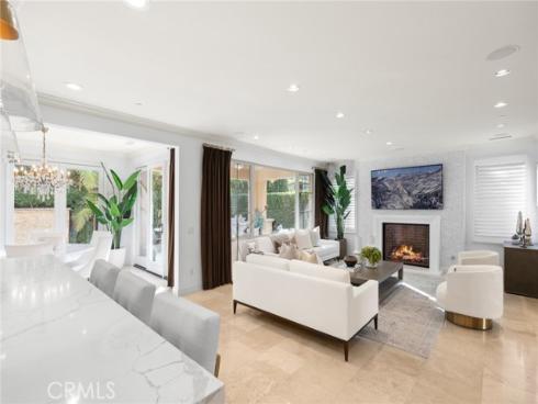 70  Livia  , Irvine, CA