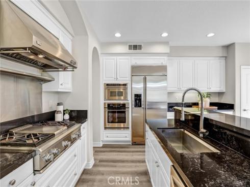 8 Ingleside , Irvine, CA