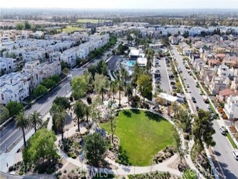 171  Cadence  , Irvine, CA