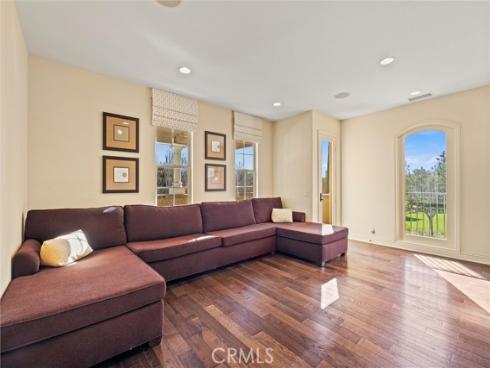 37 Triple Leaf , Irvine, CA