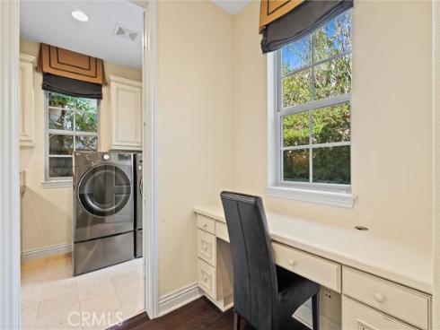 37 Triple Leaf , Irvine, CA