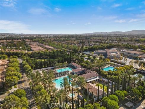 37 Triple Leaf , Irvine, CA