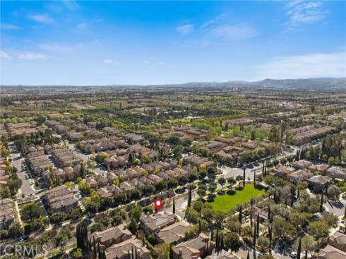 37 Triple Leaf , Irvine, CA