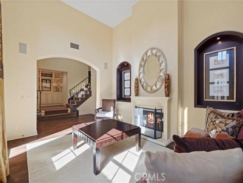 37 Triple Leaf , Irvine, CA