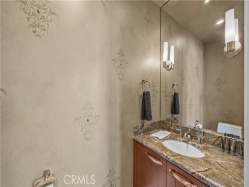 3150 Scholarship , Irvine, CA