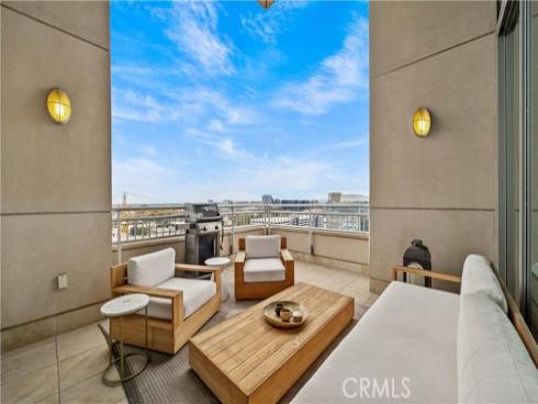 3150 Scholarship , Irvine, CA