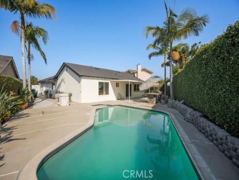 4942 Flagstar Circle, Irvine, CA