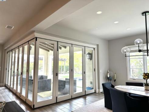 103 Crosswinds , Irvine, CA