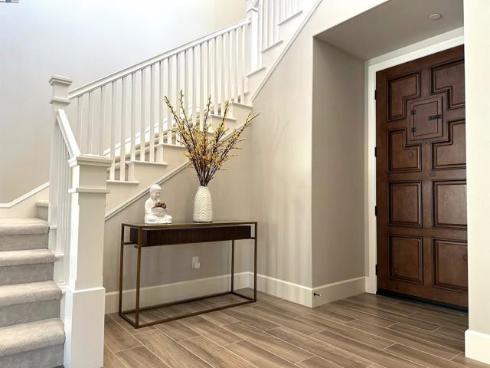 103 Crosswinds , Irvine, CA